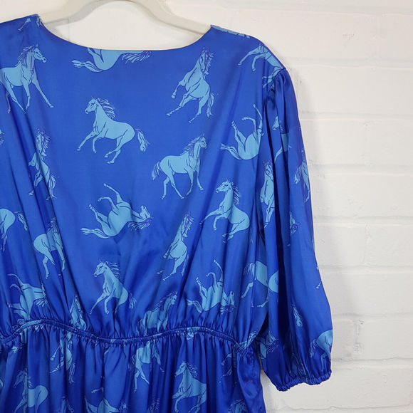 Twisted Wunder Christine Horse Print Mini Dress UK 22 Blue Satin Funky Plus BNWT - Picture 5 of 14